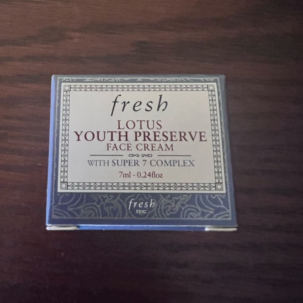 FRESH Lotus youth preserve face cream. NEW 7ml